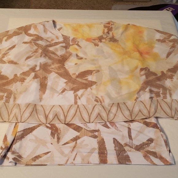 CHICO'S Easywear 2 Layered Top VGUC - Picture 5 of 14